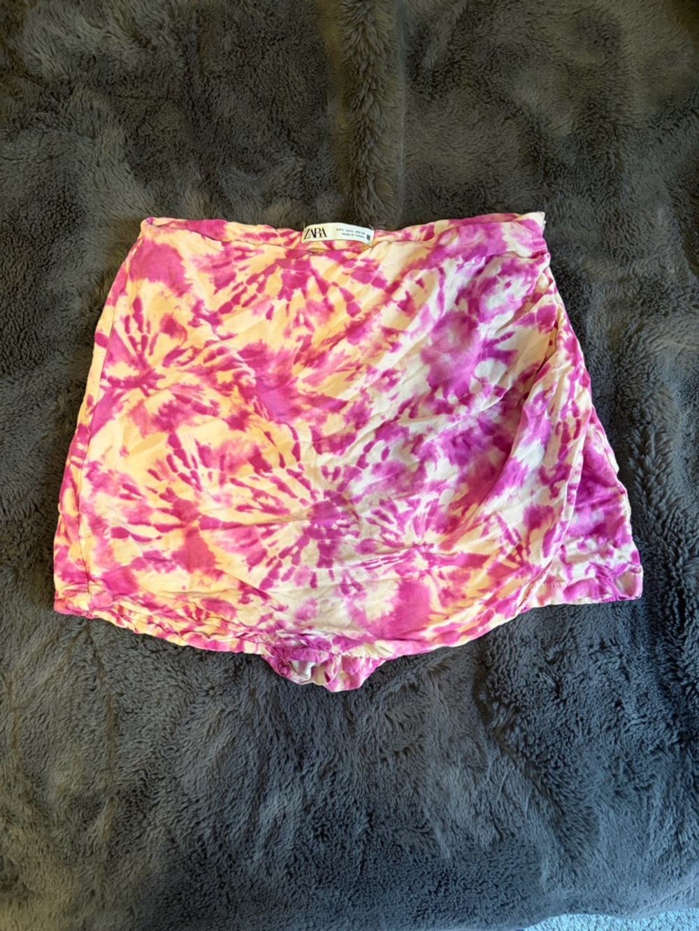 ZARA Pink and Cream Tie-Dye Mini Skort